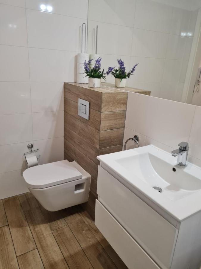 Apartamentyprzymorzu Apartament Z Basenem I Bawialnia Kolberg Exterior foto