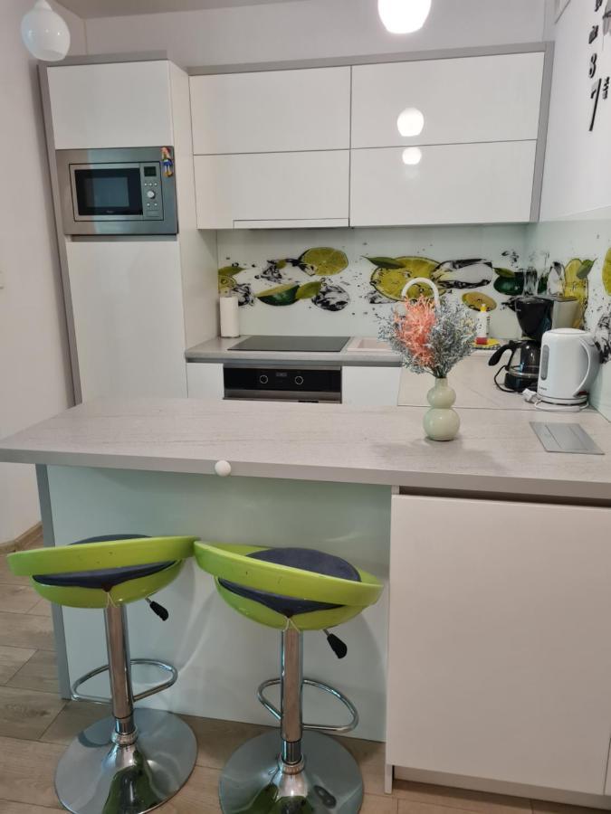 Apartamentyprzymorzu Apartament Z Basenem I Bawialnia Kolberg Exterior foto