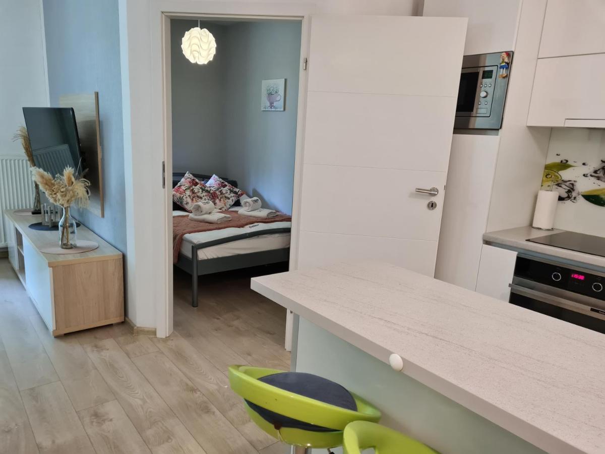 Apartamentyprzymorzu Apartament Z Basenem I Bawialnia Kolberg Exterior foto